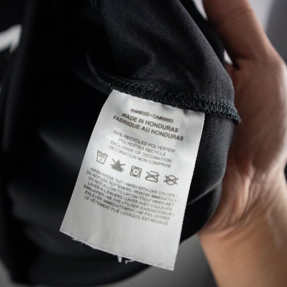 Nike Toronto Raptors Lowry #7 Jersey - Picture 7 of 8